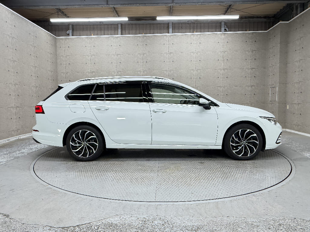 フォルクスワーゲン ＶＷゴルフヴァリアント TDI　アクティブアドバンスプラチナム
