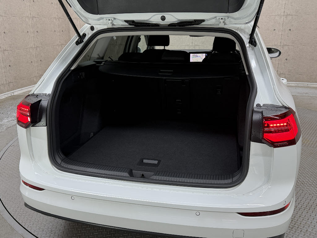 フォルクスワーゲン ＶＷゴルフヴァリアント TDI　アクティブアドバンスプラチナム