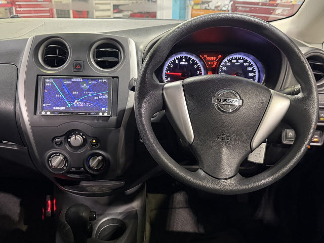 ニッサン ノート X　Vｾﾚｸｼｮﾝﾌﾟﾗｽｾｰﾌﾃｨ　A車