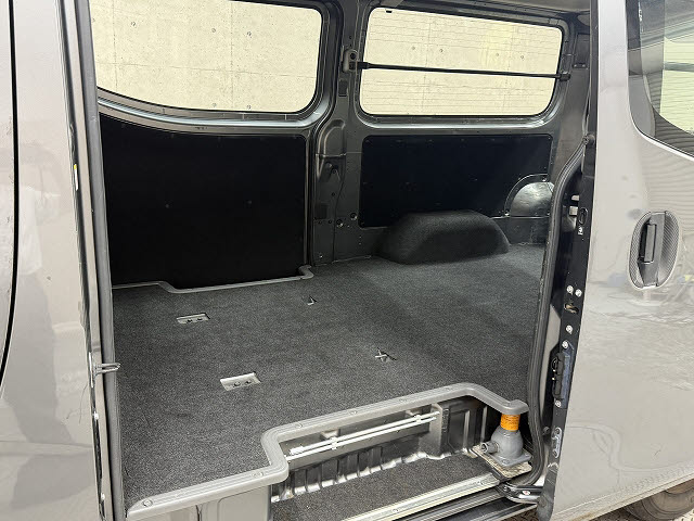 ニッサン NV350ｷｬﾗﾊﾞﾝV DX