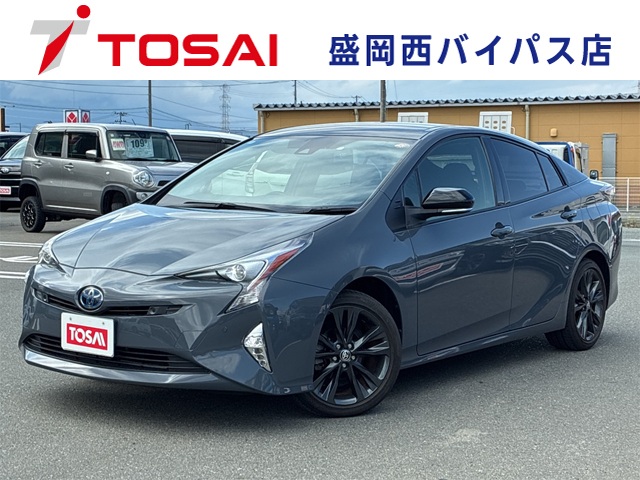 トヨタ プリウス