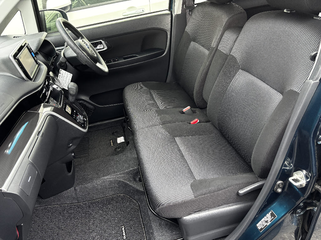 スバル ステラ ｶｽﾀﾑR 4WD
