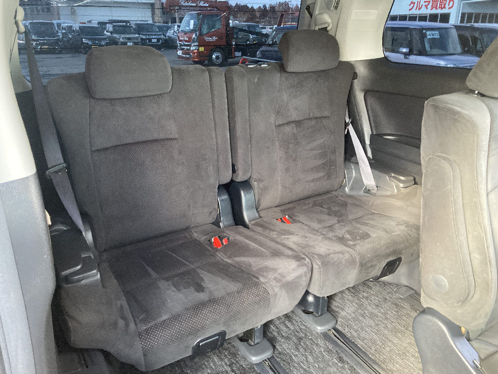トヨタ ヴェルファイア 2.4Z ﾌﾟﾗﾁﾅｾﾚｸｼｮﾝⅡ 4WD