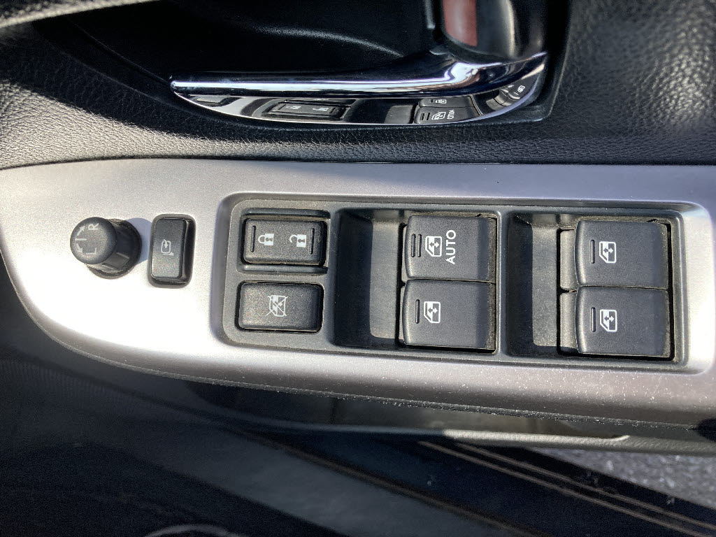 スバル インプレッサスポーツ 1.6i-Lｱｲｻｲﾄ 4WD