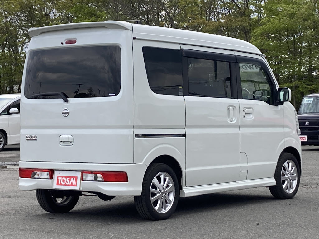 ニッサン NV100ｸﾘｯﾊﾟｰﾘｵ 4WD E