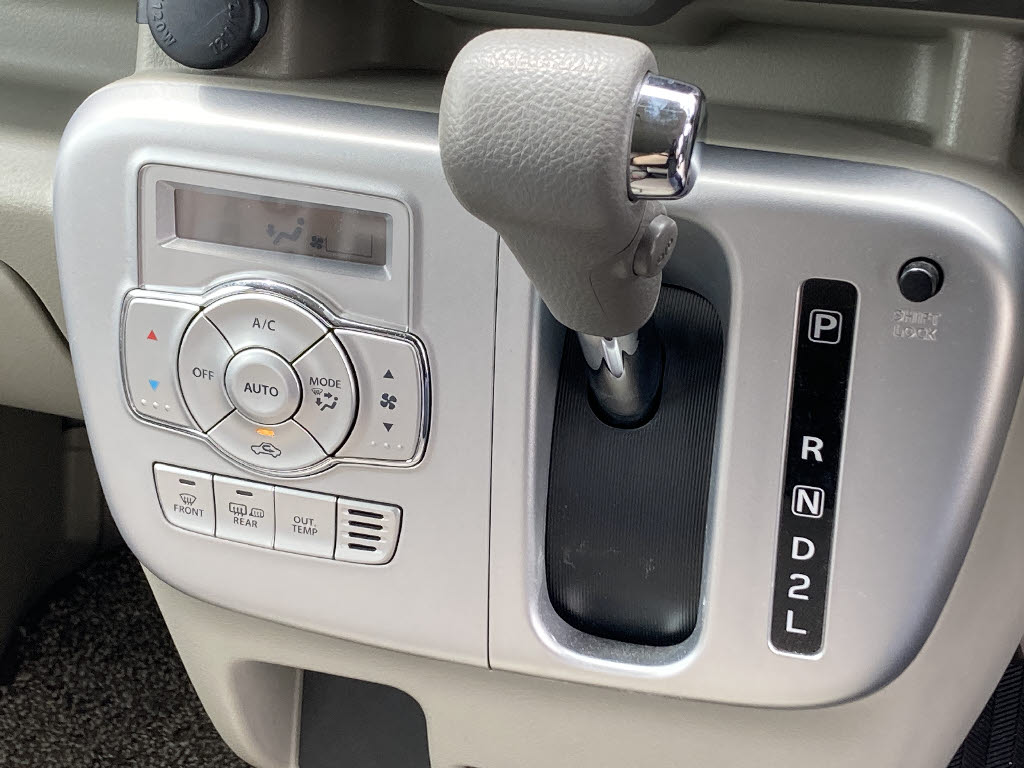 ニッサン NV100ｸﾘｯﾊﾟｰﾘｵ 4WD E