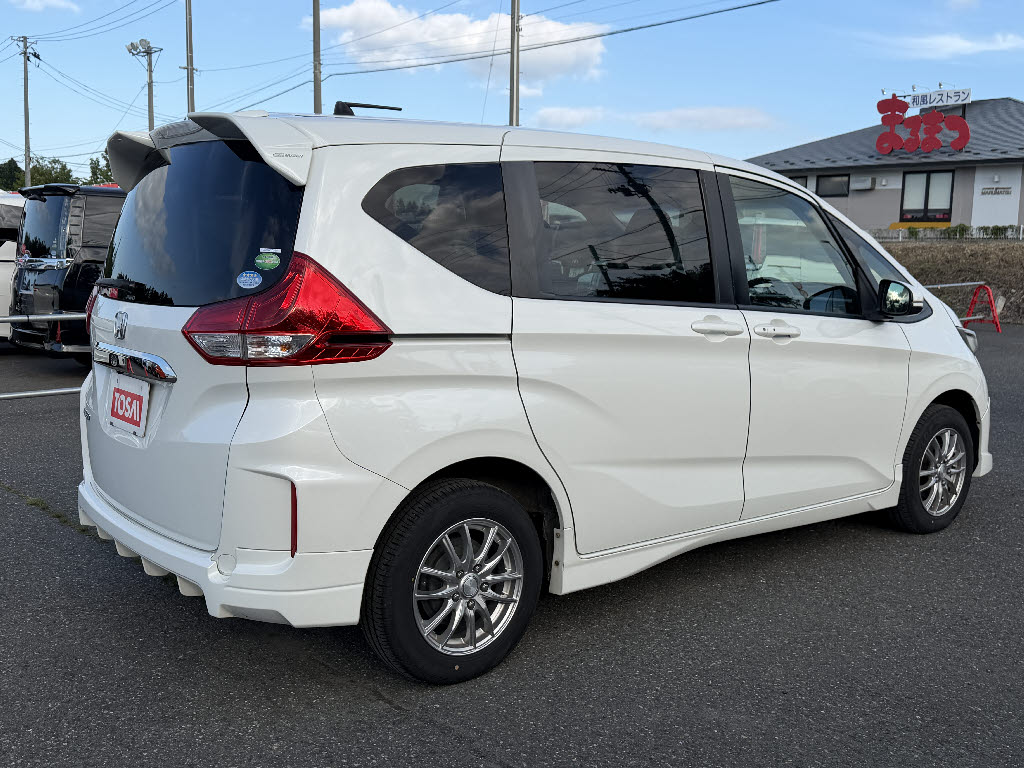 ホンダ フリード Gﾎﾝﾀﾞｾﾝｼﾝｸﾞ 4WD