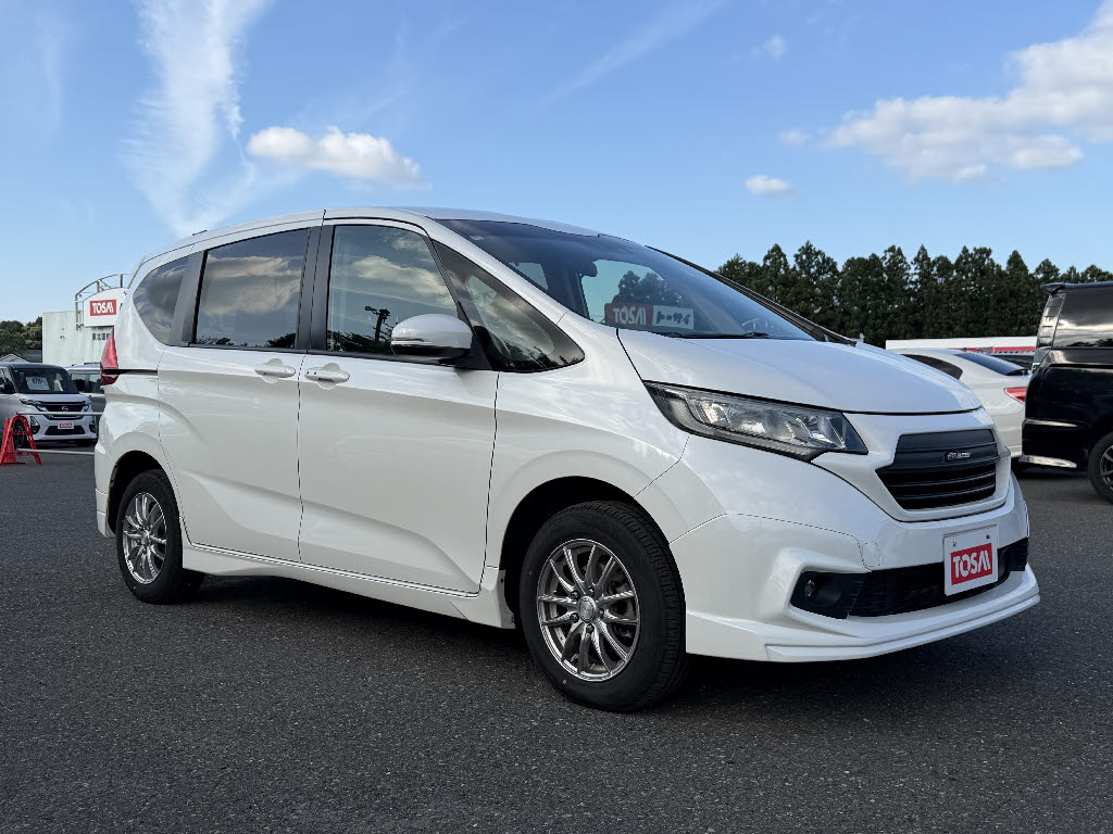 ホンダ フリード Gﾎﾝﾀﾞｾﾝｼﾝｸﾞ 4WD