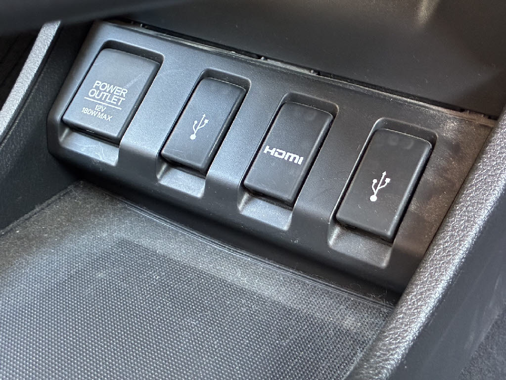 ホンダ ヴェゼル 4WD X L-PKG