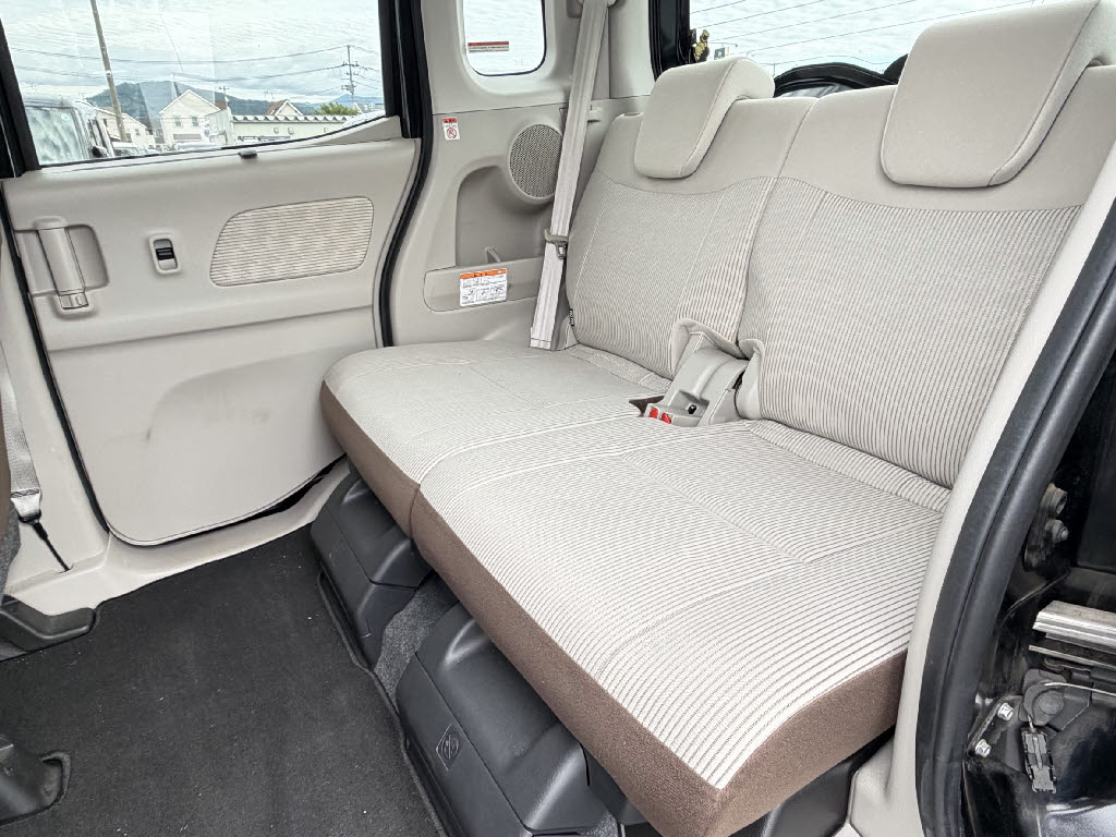 ニッサン デイズルークス X 4WD