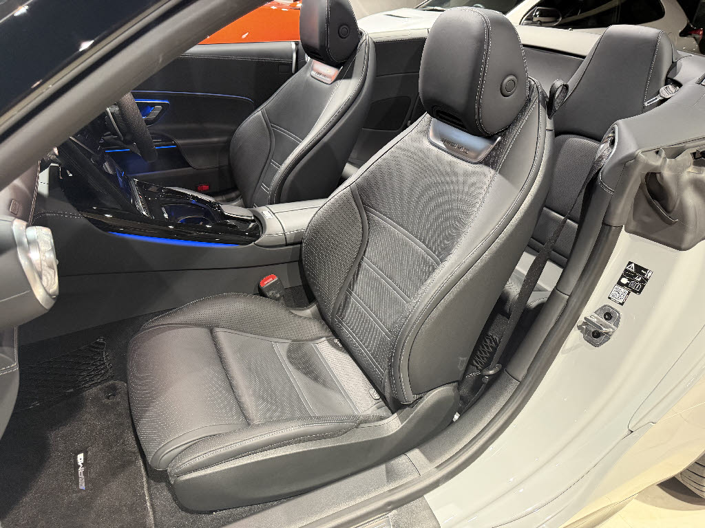 メルセデスベンツ ﾒﾙｾﾃﾞｽﾍﾞﾝﾂ SL AMG SL43