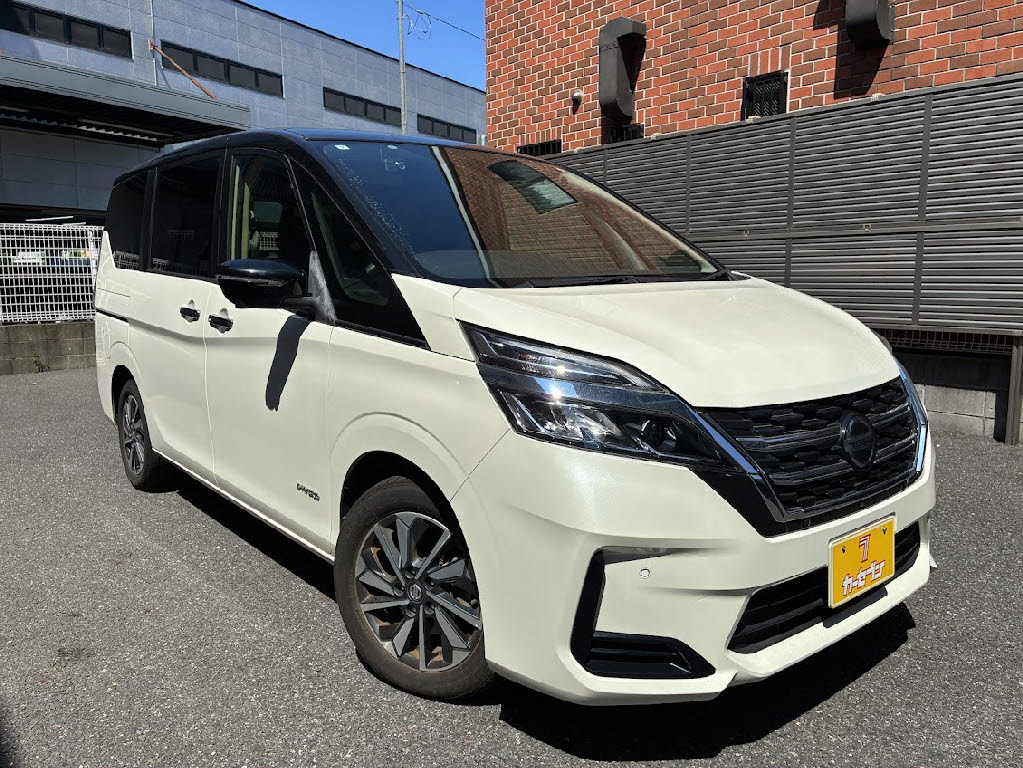 ニッサン セレナＨＶ ＸＶ　防水シート車