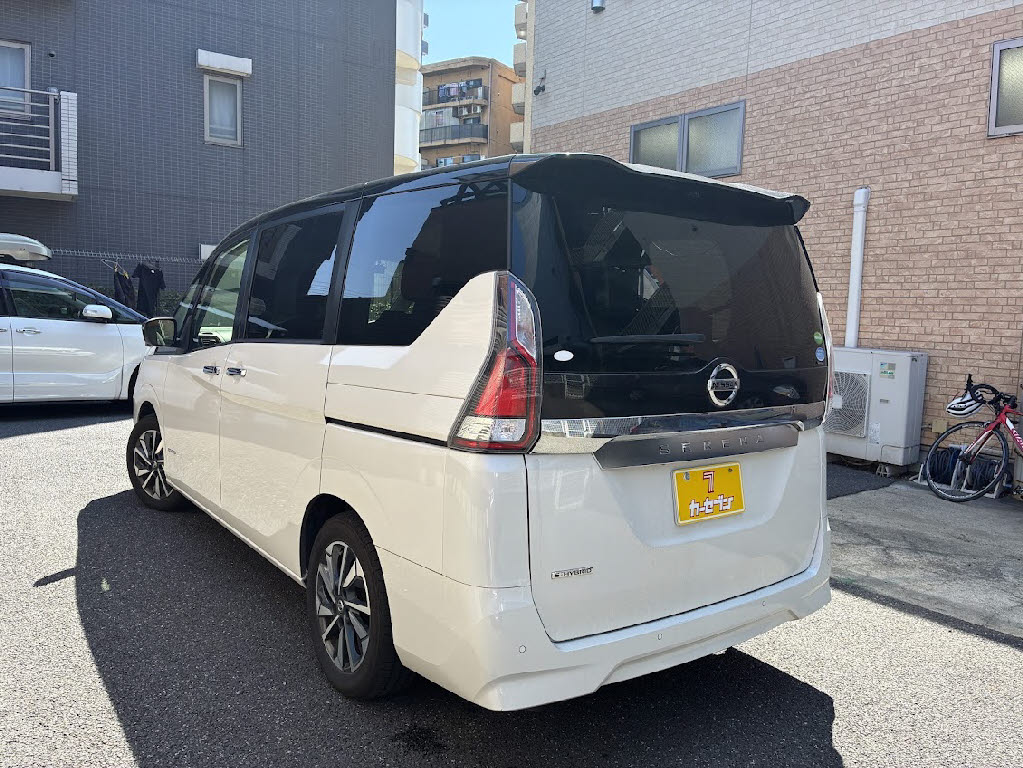 ニッサン セレナＨＶ ＸＶ　防水シート車