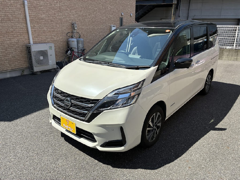 ニッサン セレナＨＶ ＸＶ　防水シート車