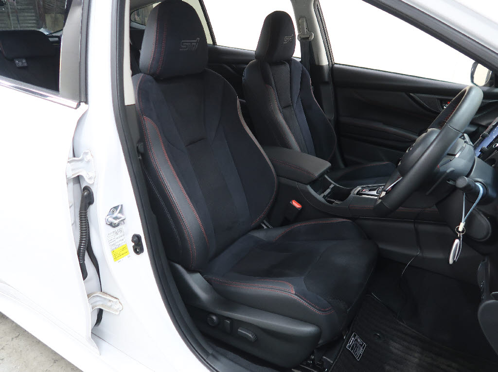 スバル レヴォーグ ＳＴＩ　スポーツ　ＥＸ　ブラックインテリ