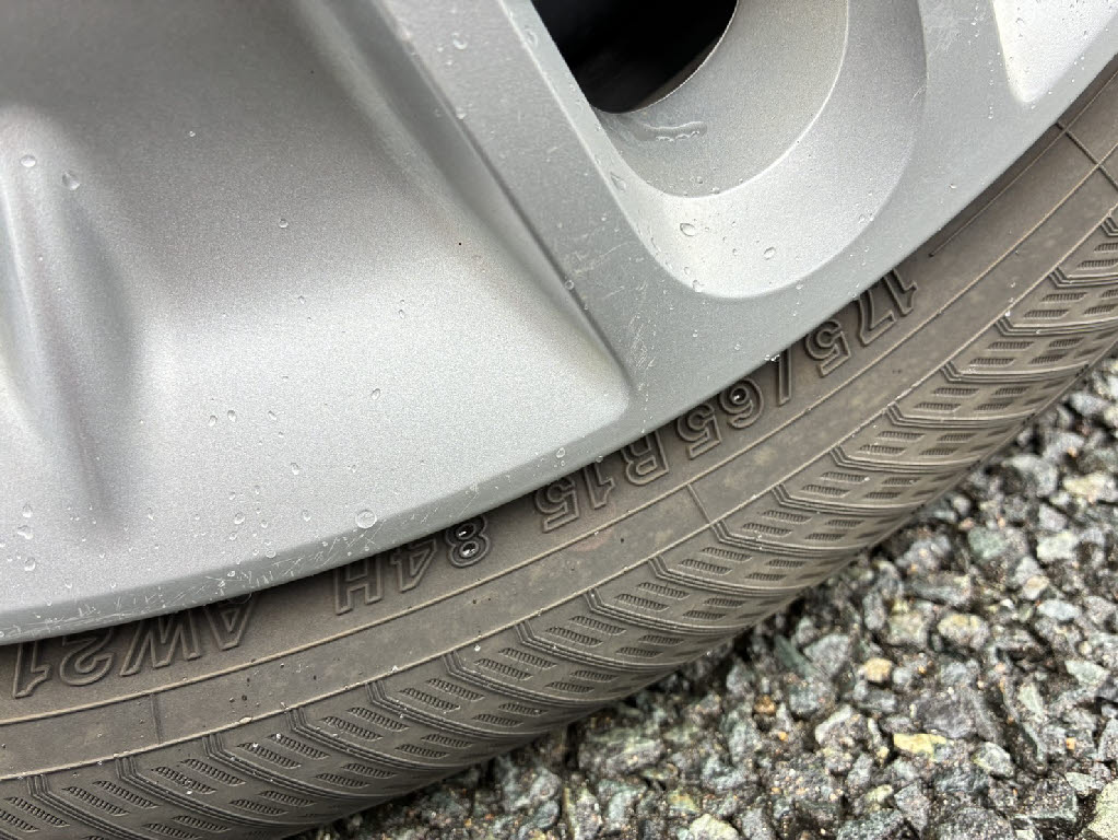 ニッサン キューブ 15X