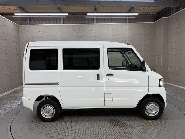 三菱 ミニキャブＶ ＣＤ　１６．０ｋＷｈ　ＨＲ
