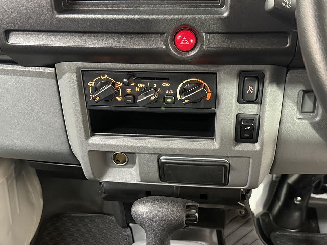 三菱 ミニキャブＶ ＣＤ　１６．０ｋＷｈ　ＨＲ