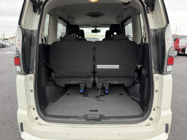ニッサン セレナＨＶ ｅ－ＰＯＷＥＲ　ハイウェイスター　Ｖ