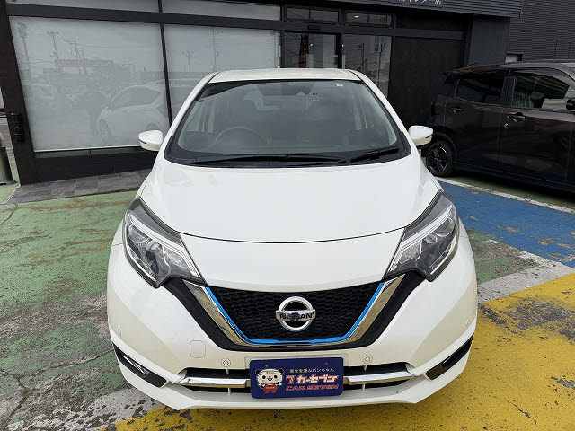ニッサン ノート ｅ－ＰＯＷＥＲ　メダリスト