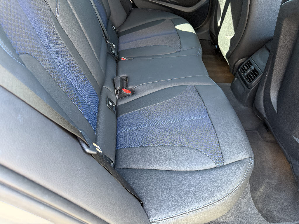 ＢＭＷ ＢＭＷ １シリーズ １１８ｄ　Ｍスポーツ