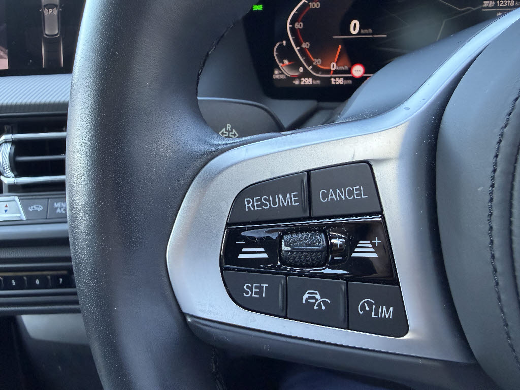 ＢＭＷ ＢＭＷ １シリーズ １１８ｄ　Ｍスポーツ