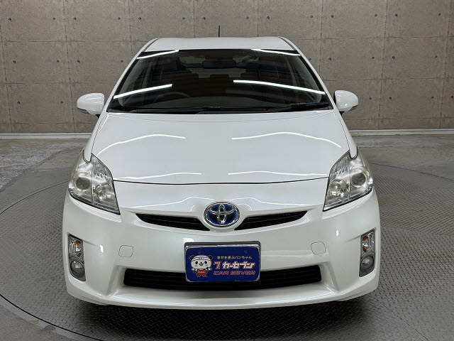 トヨタ プリウス Ｓ