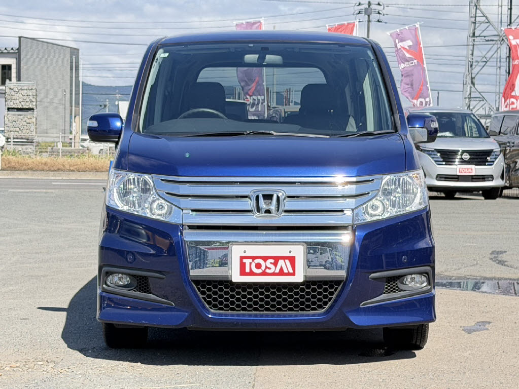 ホンダ ステップワゴン ｽﾊﾟｰﾀﾞS 4WD