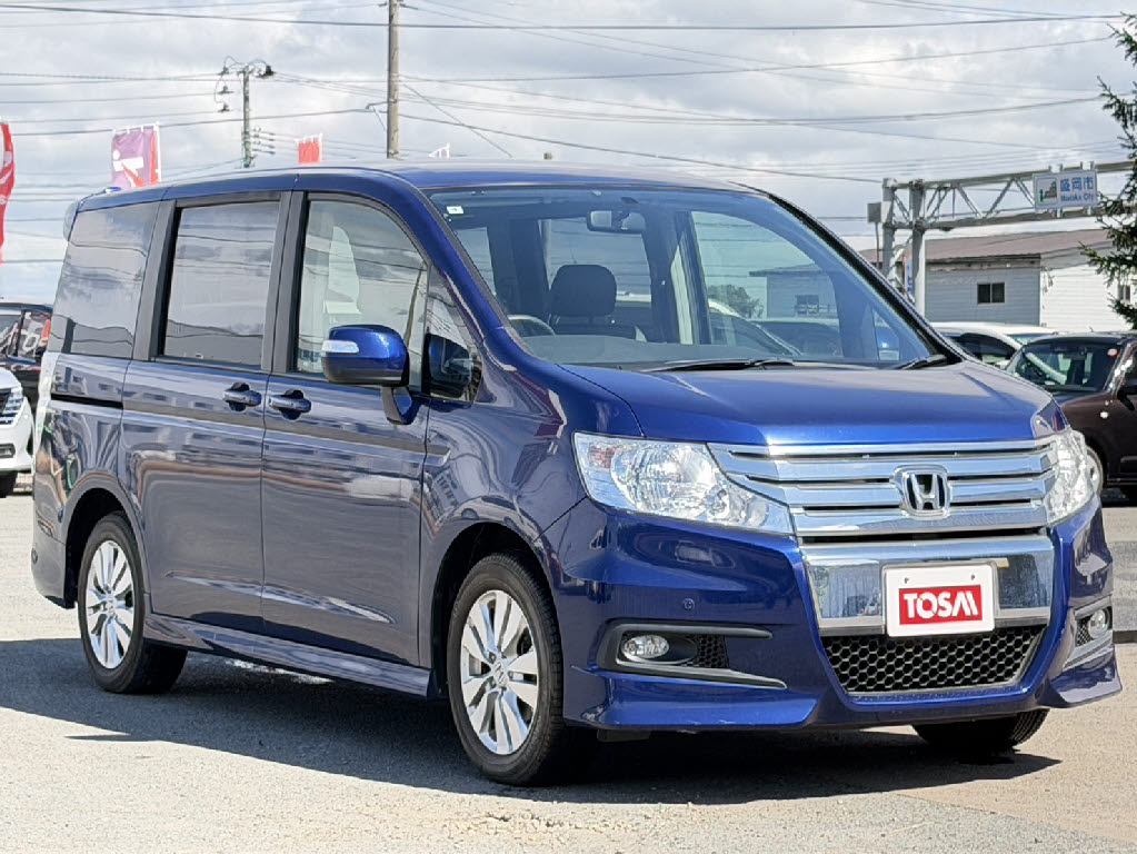 ホンダ ステップワゴン ｽﾊﾟｰﾀﾞS 4WD