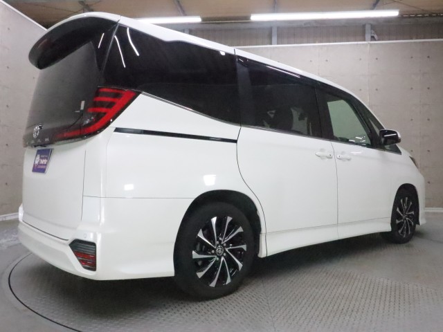トヨタ ノア Ｓ－Ｚ