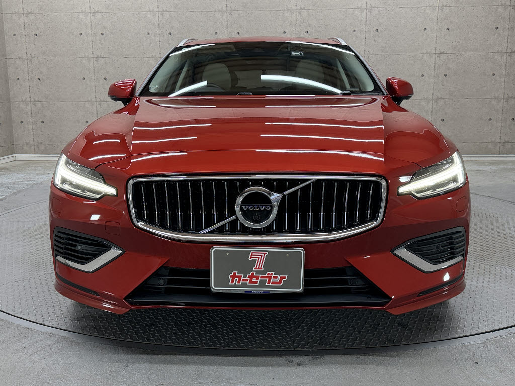 ボルボ ボルボ Ｖ６０ Ｔ８　ツインエンジン　ＡＷＤ　インスクリ