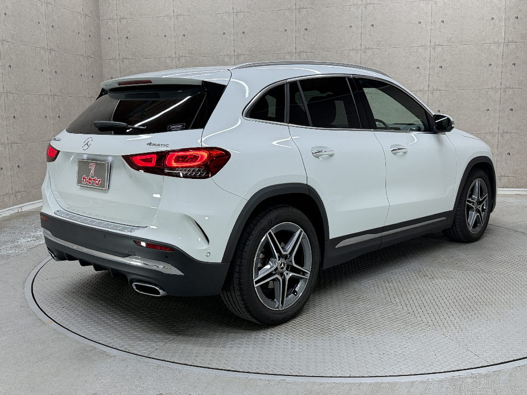メルセデスベンツ ﾒﾙｾﾃﾞｽﾍﾞﾝﾂ GLAｸﾗｽ GLA200d4マチックAMGライン