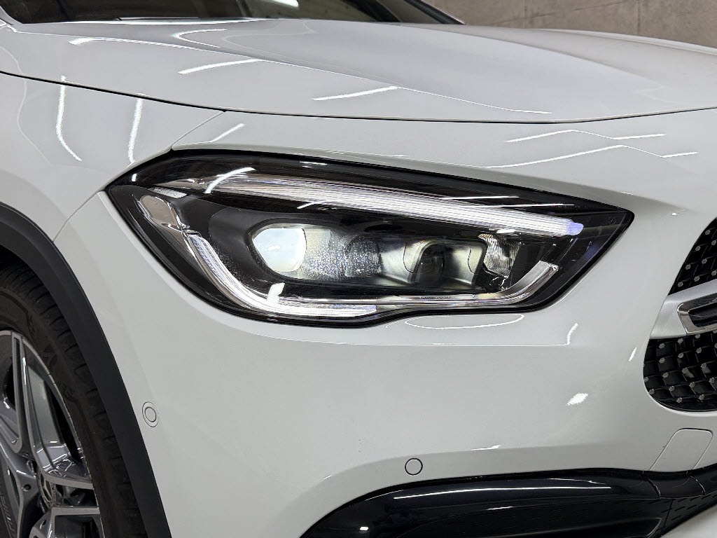 メルセデスベンツ ﾒﾙｾﾃﾞｽﾍﾞﾝﾂ GLAｸﾗｽ GLA200d4マチックAMGライン