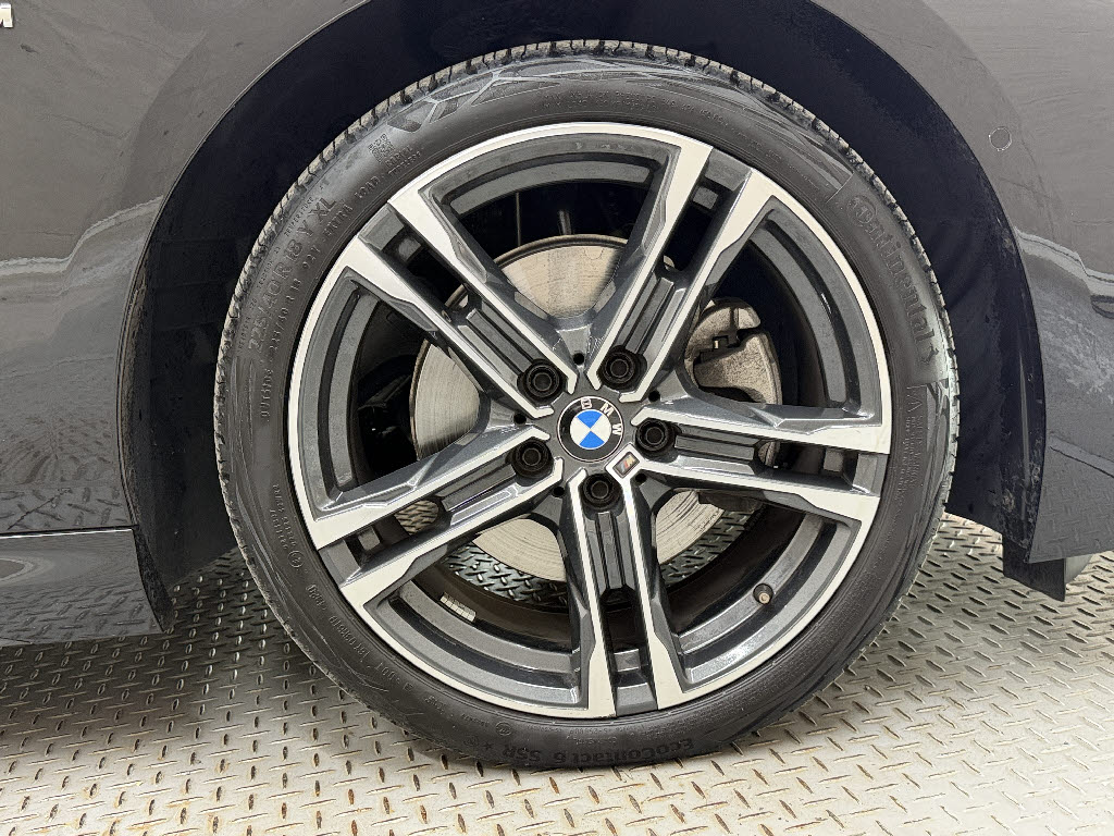 ＢＭＷ ＢＭＷ ２シリーズ 218dグランクーペ　Mスポーツ　EDｼﾞｮｲﾌﾟﾗｽ