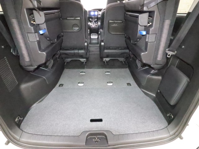 ニッサン セレナＨＶ E-POWER ﾊｲｳｪｲｽﾀｰV