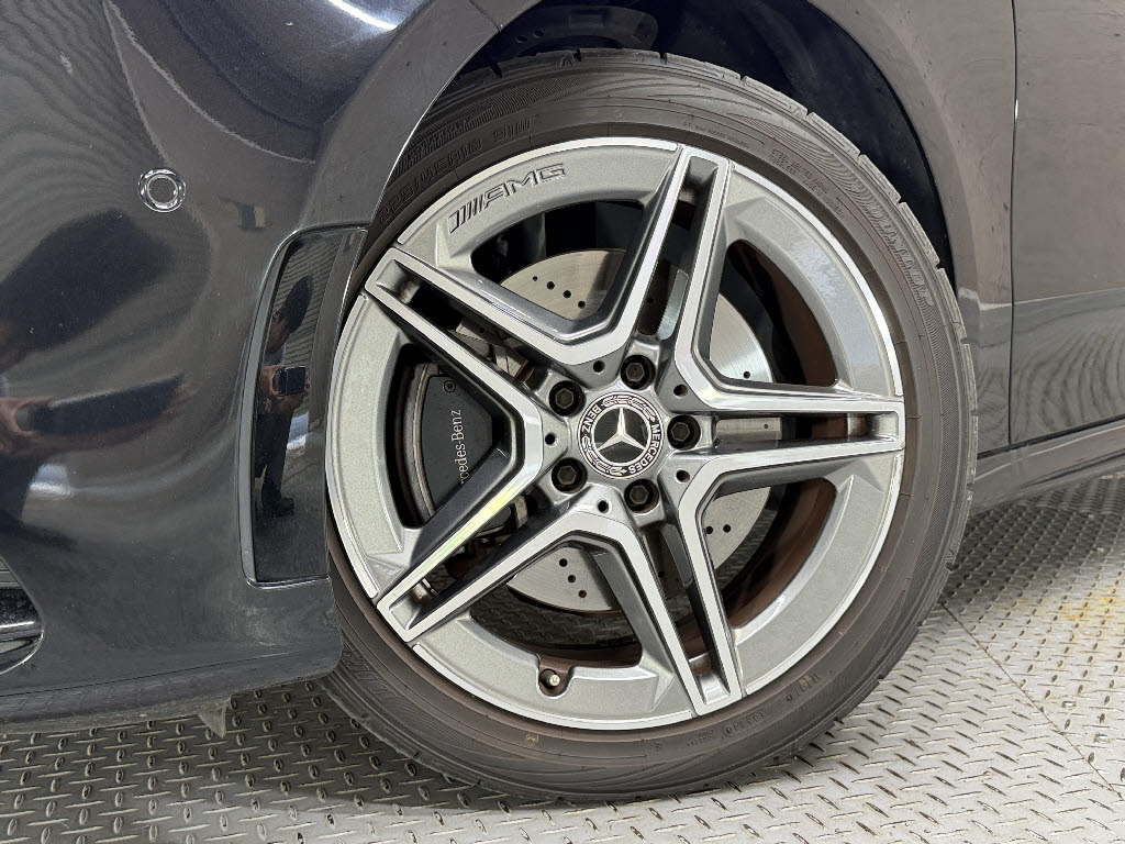 メルセデスベンツ ﾒﾙｾﾃﾞｽﾍﾞﾝﾂ Aｸﾗｽ ｾﾀﾞﾝ A250e