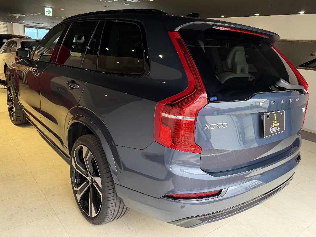 ボルボ ボルボ ＸＣ９０ ﾘﾁｬｰｼﾞｱﾙﾃｨﾒｯﾄT8AWDPHEVｴｱｻｽﾍﾟﾝｼｮﾝ