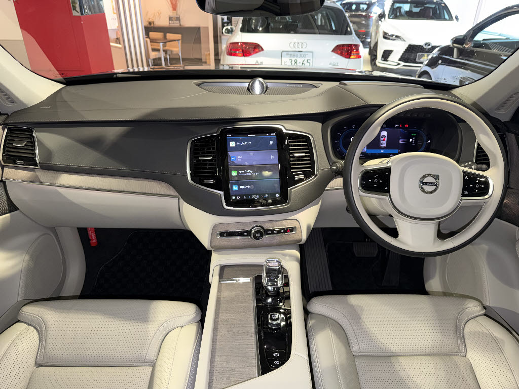 ボルボ ボルボ ＸＣ９０ ﾘﾁｬｰｼﾞｱﾙﾃｨﾒｯﾄT8AWDPHEVｴｱｻｽﾍﾟﾝｼｮﾝ