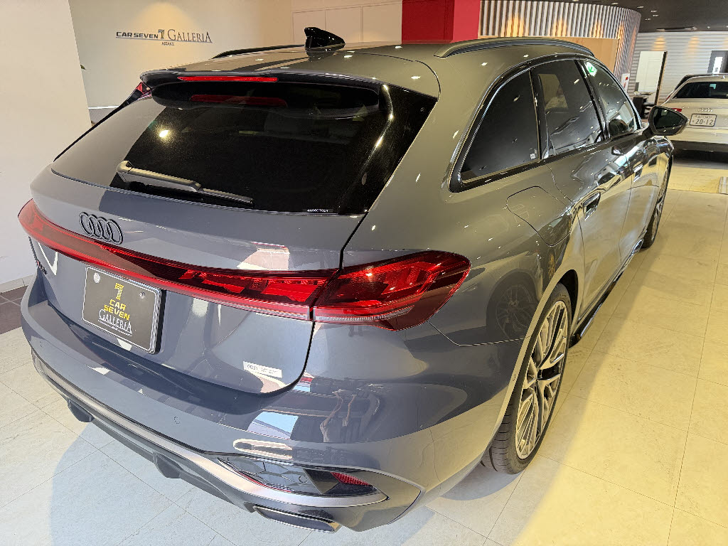 アウディ ｱｳﾃﾞｨ A5 TFSIクワトロ150kw エディションワン