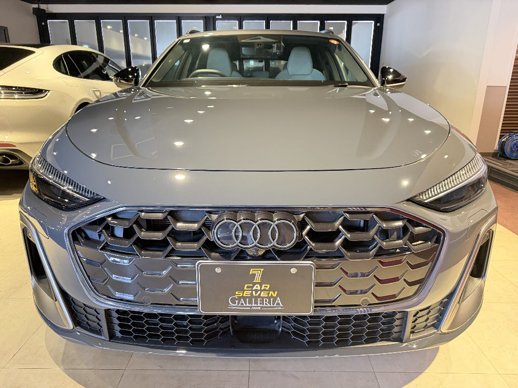 アウディ ｱｳﾃﾞｨ A5 TFSIクワトロ150kw エディションワン