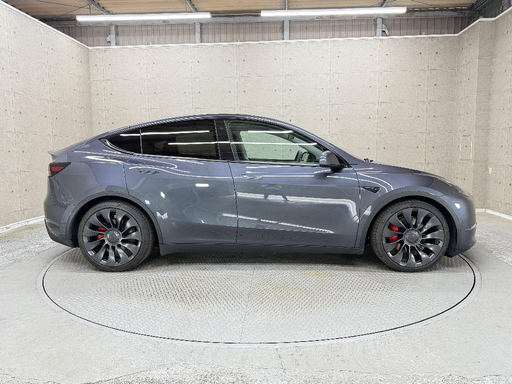 その他輸入車 テスラ モデルＹ ＡＷＤ　パフォーマンス
