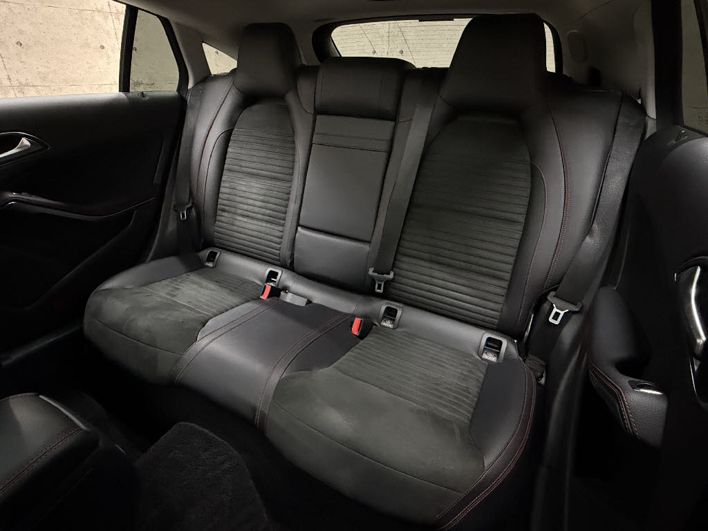 メルセデスベンツ ﾒﾙｾﾃﾞｽﾍﾞﾝﾂ CLAｼｭｰﾃｨﾝｸﾞﾌﾞﾚｲｸ ＣＬＡ１８０　スポーツ　ＡＭＧスタイル