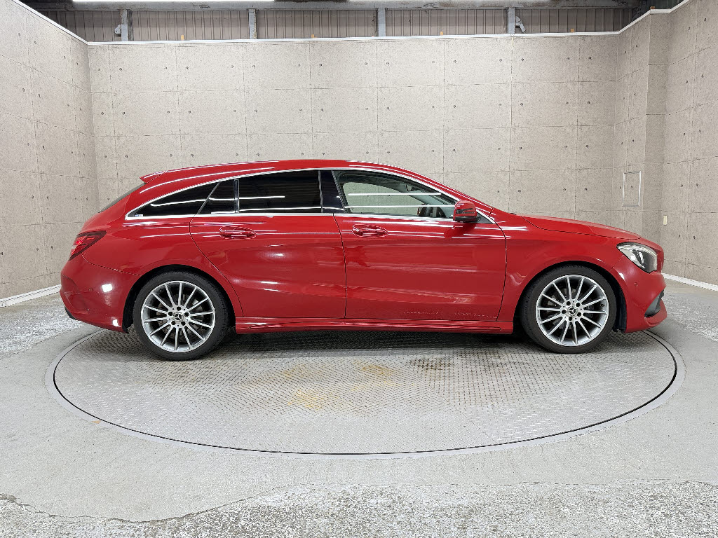 メルセデスベンツ ﾒﾙｾﾃﾞｽﾍﾞﾝﾂ CLAｼｭｰﾃｨﾝｸﾞﾌﾞﾚｲｸ ＣＬＡ１８０　スポーツ　ＡＭＧスタイル