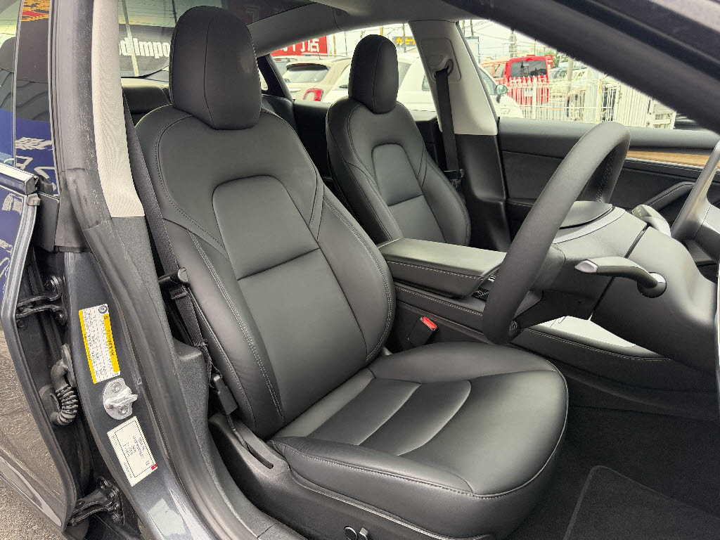 その他輸入車 テスラ モデル３ ＲＷＤ