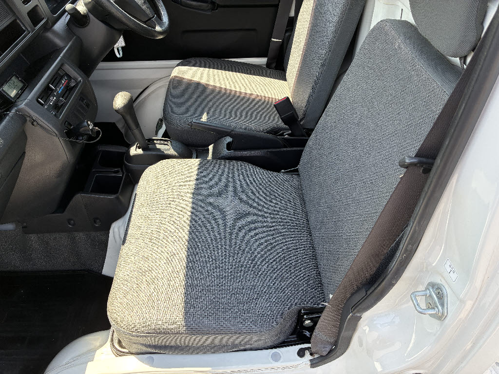 ダイハツ ハイゼットＴ ４ＷＤ　スタンダード