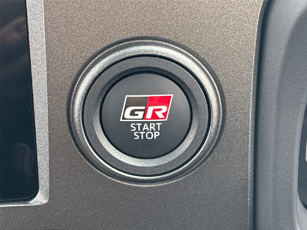 トヨタ ＧＲヤリス RZﾊｲﾊﾟﾌｫｰﾏﾝｽ