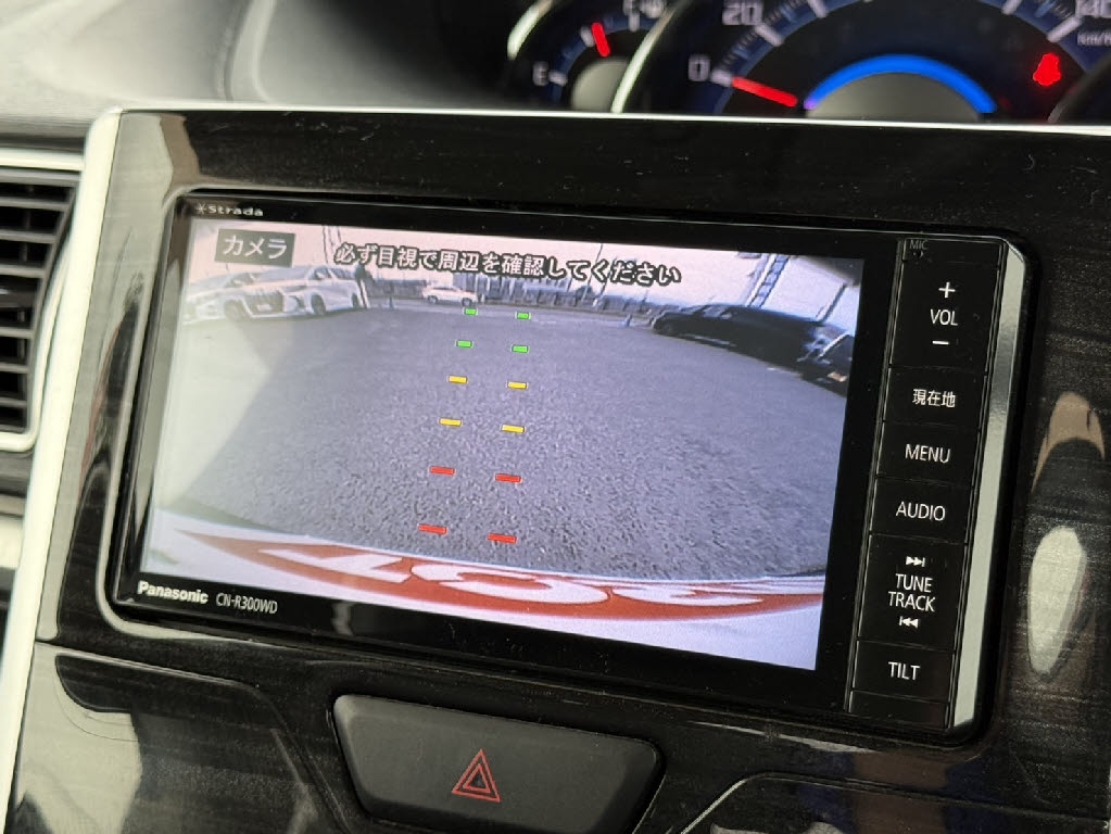 ダイハツ タントカスタム ４ＷＤ　ＲＳトップエディションＳＡ