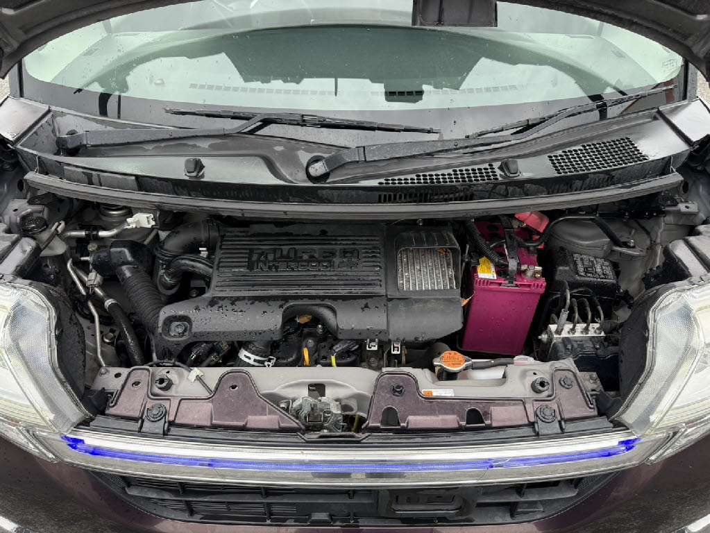 ダイハツ タントカスタム ４ＷＤ　ＲＳトップエディションＳＡ