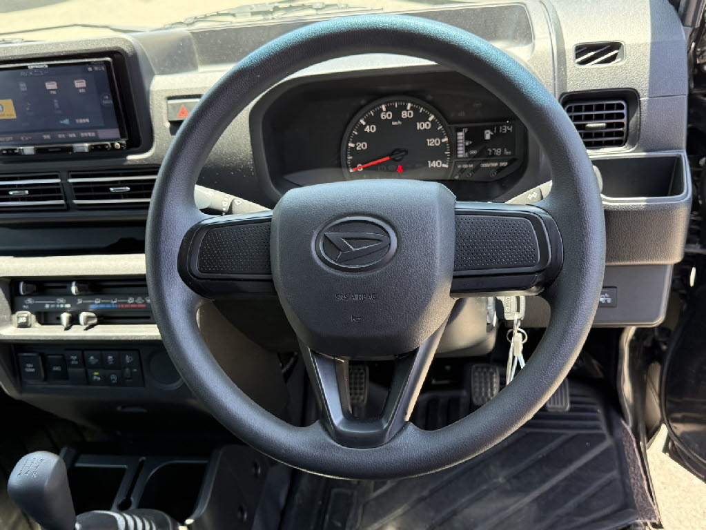 ダイハツ ハイゼットＴ 4WD ｽﾀﾝﾀﾞｰﾄﾞ農用ｽﾍﾟｼｬﾙ