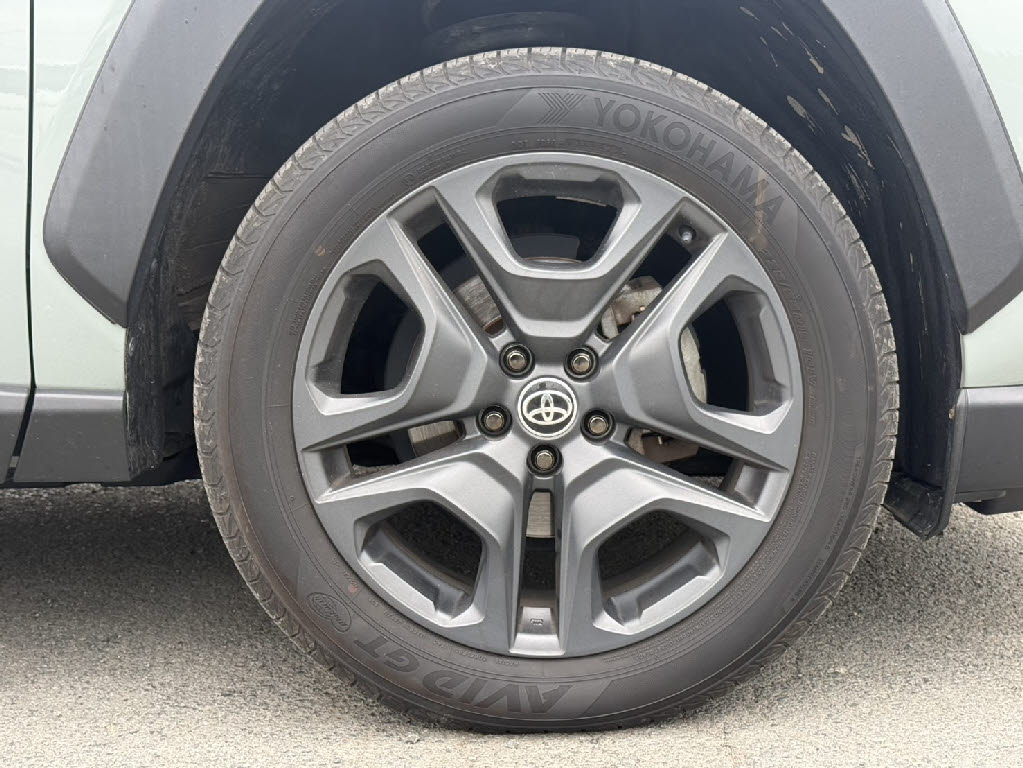トヨタ ＲＡＶ－４ ４ＷＤ　アドベンチャー